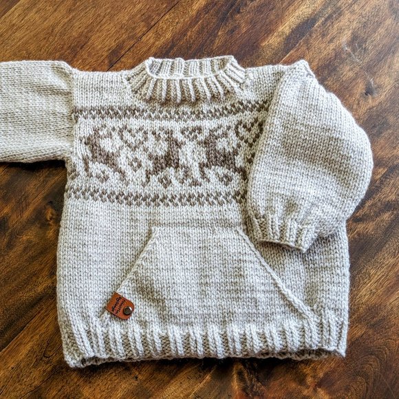 Hand knit beige-grey ( putty) Christmas sweater for toddlers Reindeer pattern Fa - Picture 1 of 5